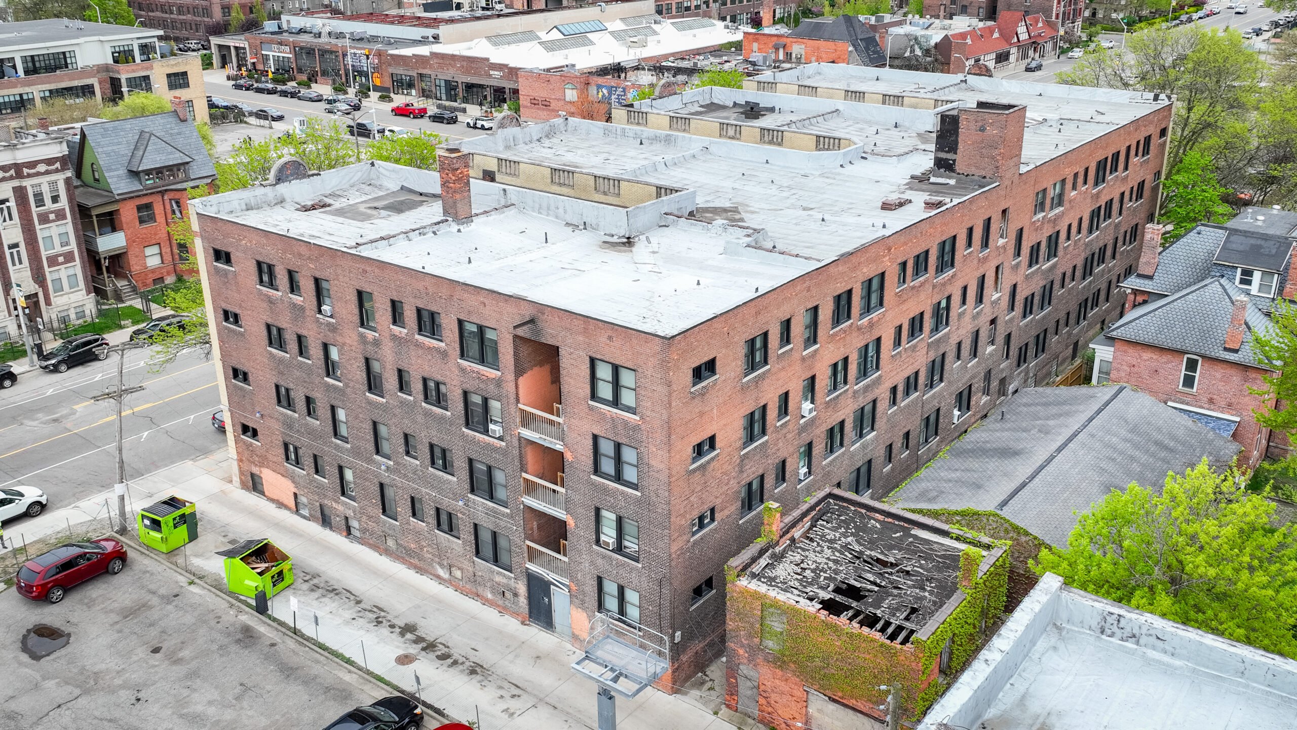 Detroit Apartment Complexes Brokered in Detroit, MI