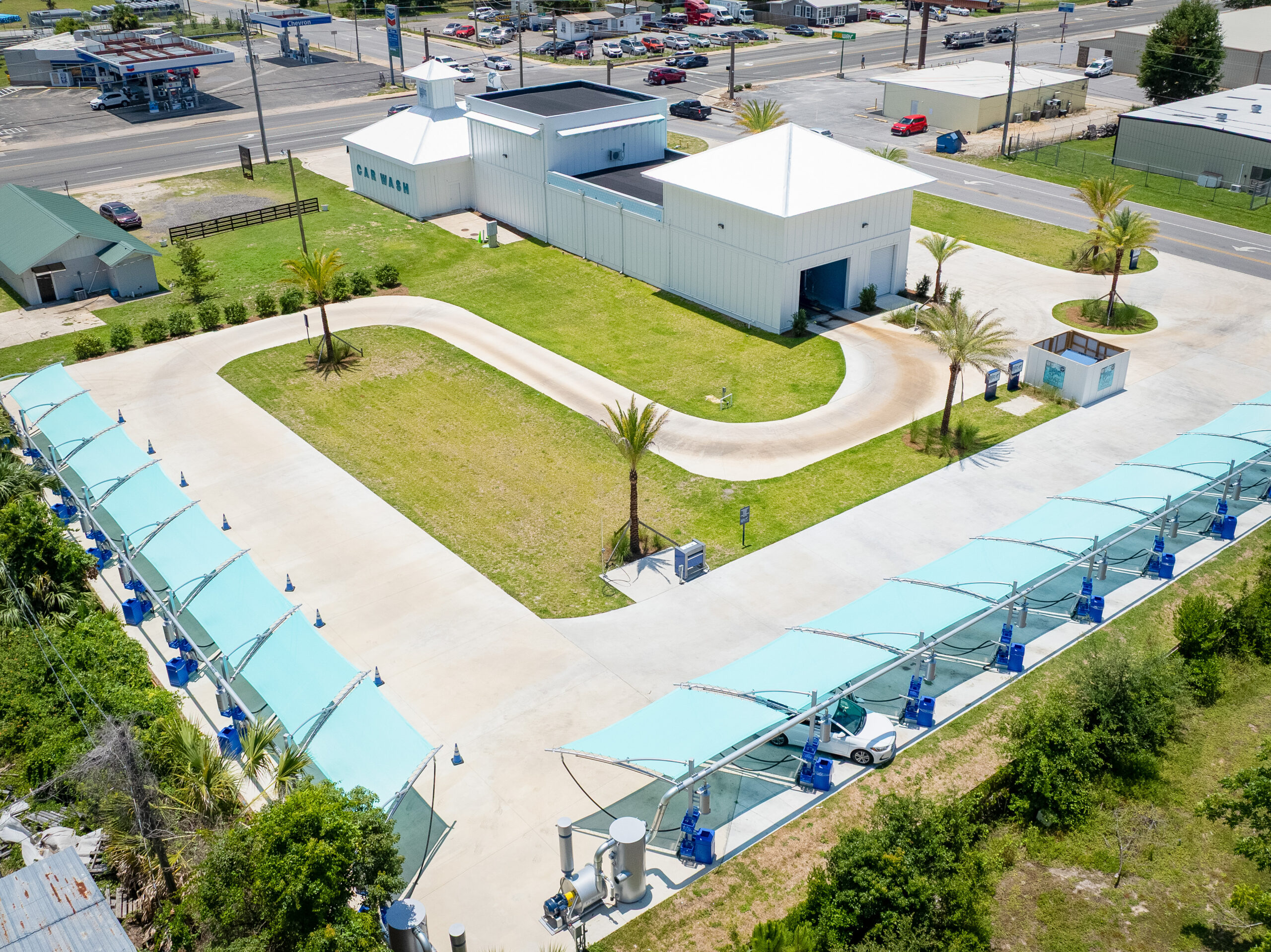 Motor City Wash Works Sweeps Away the Competition With Wahoo Express Car Wash, Panama City, FL 32405