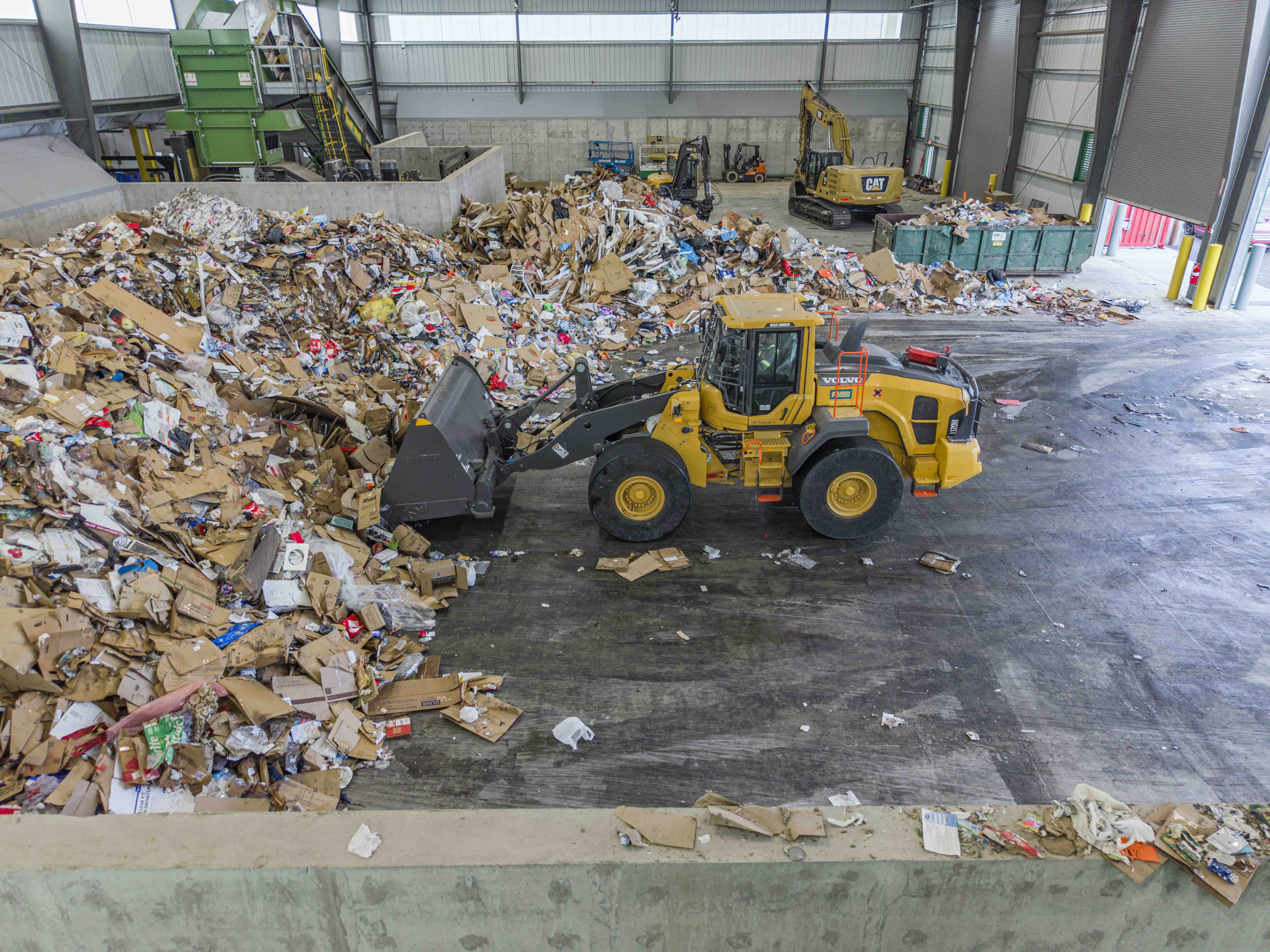 Inside Waste Management’s New $60M Recycling Facility in Indianapolis Inside Waste Management's New $60M Recycling Facility in Indianapolis
